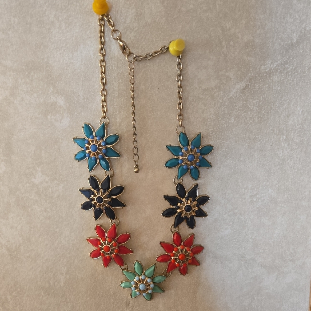 Vibrant Floral Necklace with Gold Accents